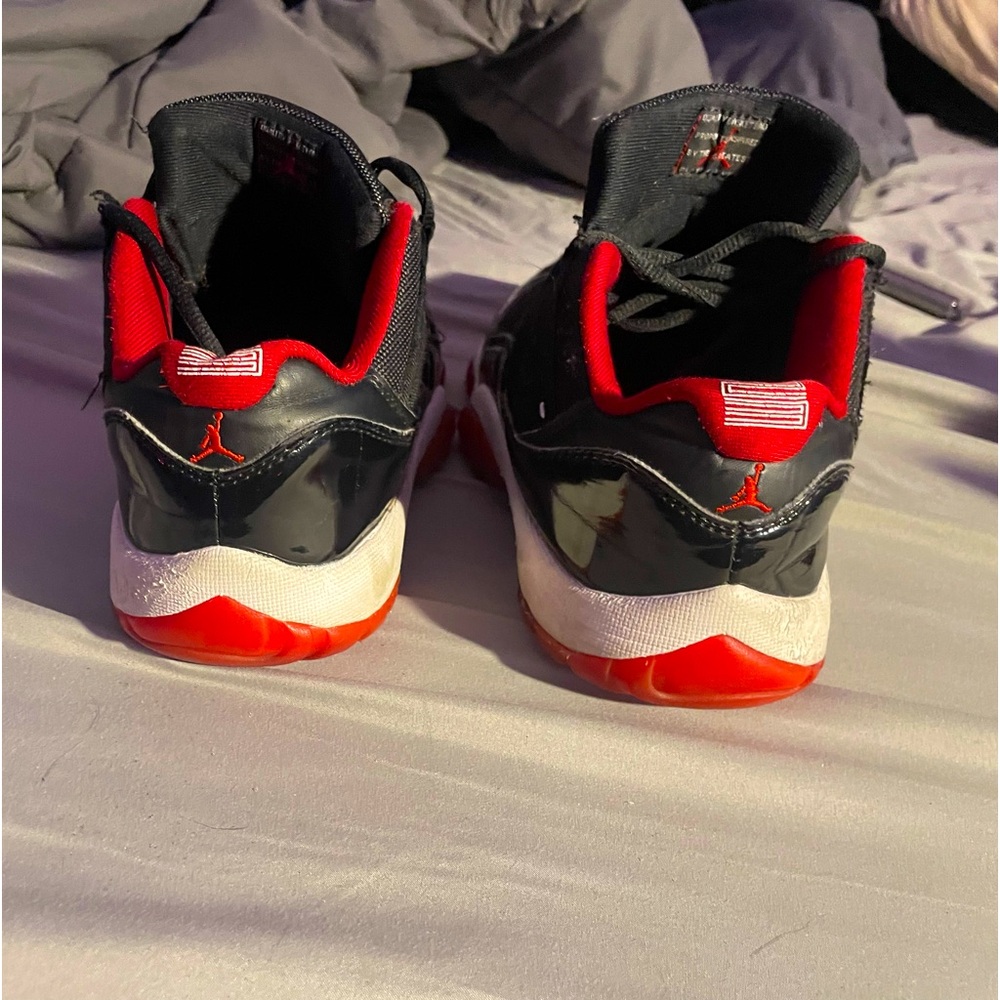 air jordan bred 11s